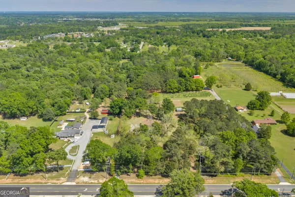 $299,999 | 242 Lake Joy Road, Perry, GA 31069