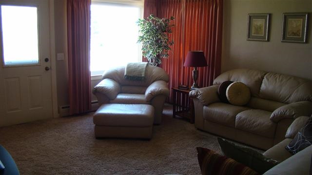 1811 West Gump Road Huntertown, IN 46748 - Photo 2 of 21 Gallery Image 2