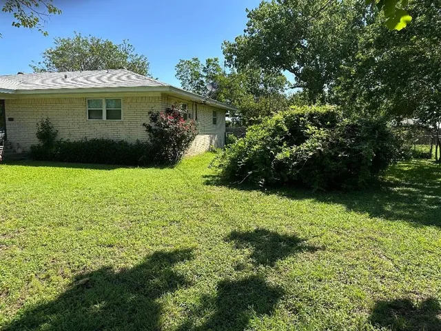 $157,900 | 507 South Colorado Street, Whitney, TX 76692