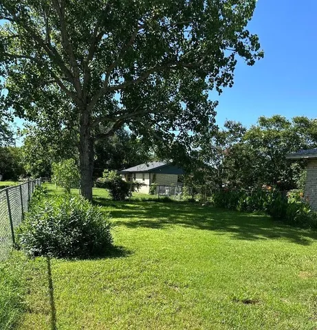 $157,900 | 507 South Colorado Street, Whitney, TX 76692