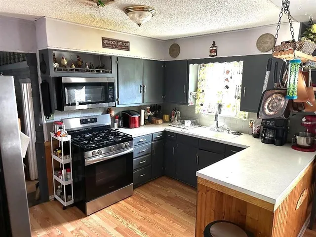 $157,900 | 507 South Colorado Street, Whitney, TX 76692