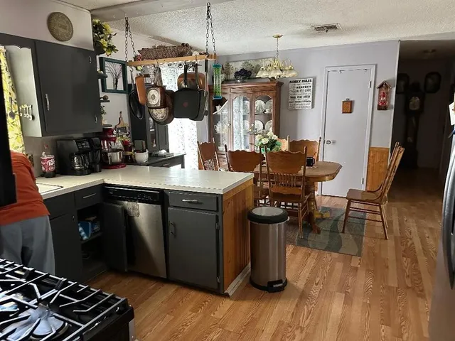 $157,900 | 507 South Colorado Street, Whitney, TX 76692