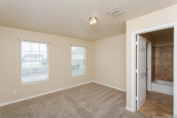 $1,475 | 1402 Dry Eagle, San Antonio, TX 78245