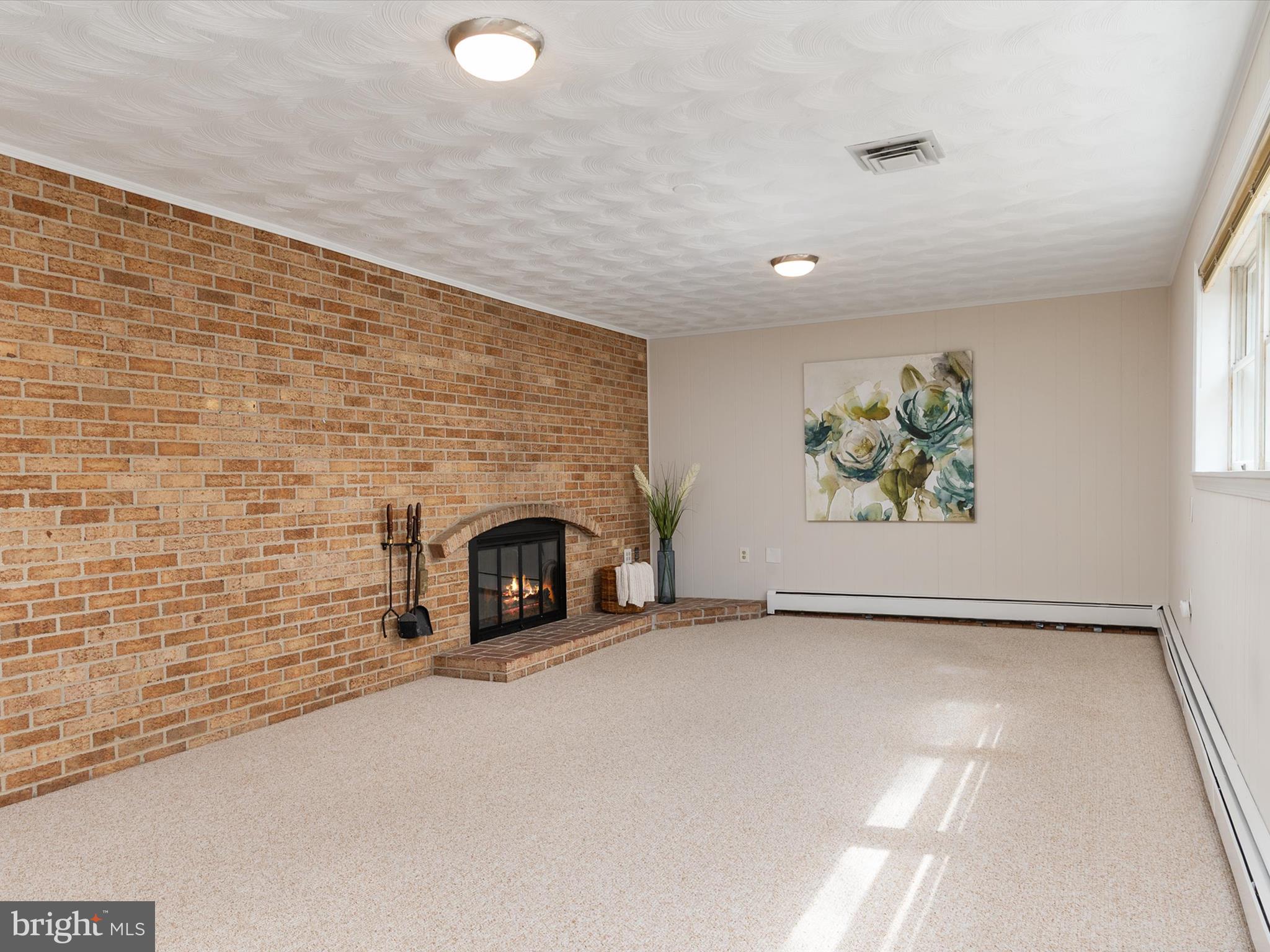 5345 Green Bridge Road Dayton, MD 21036 - Photo 36 of 68 Lower Level - Family Room w/Fireplace