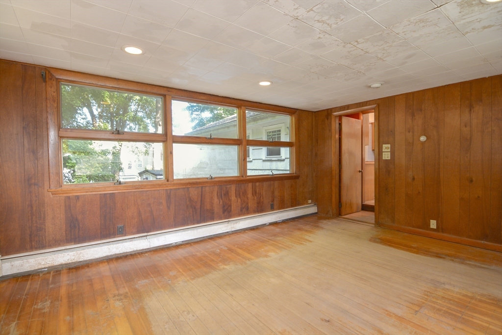 8 Clearwater Road Peabody, MA 01960 - Photo 12 of 33 Gallery Image 12