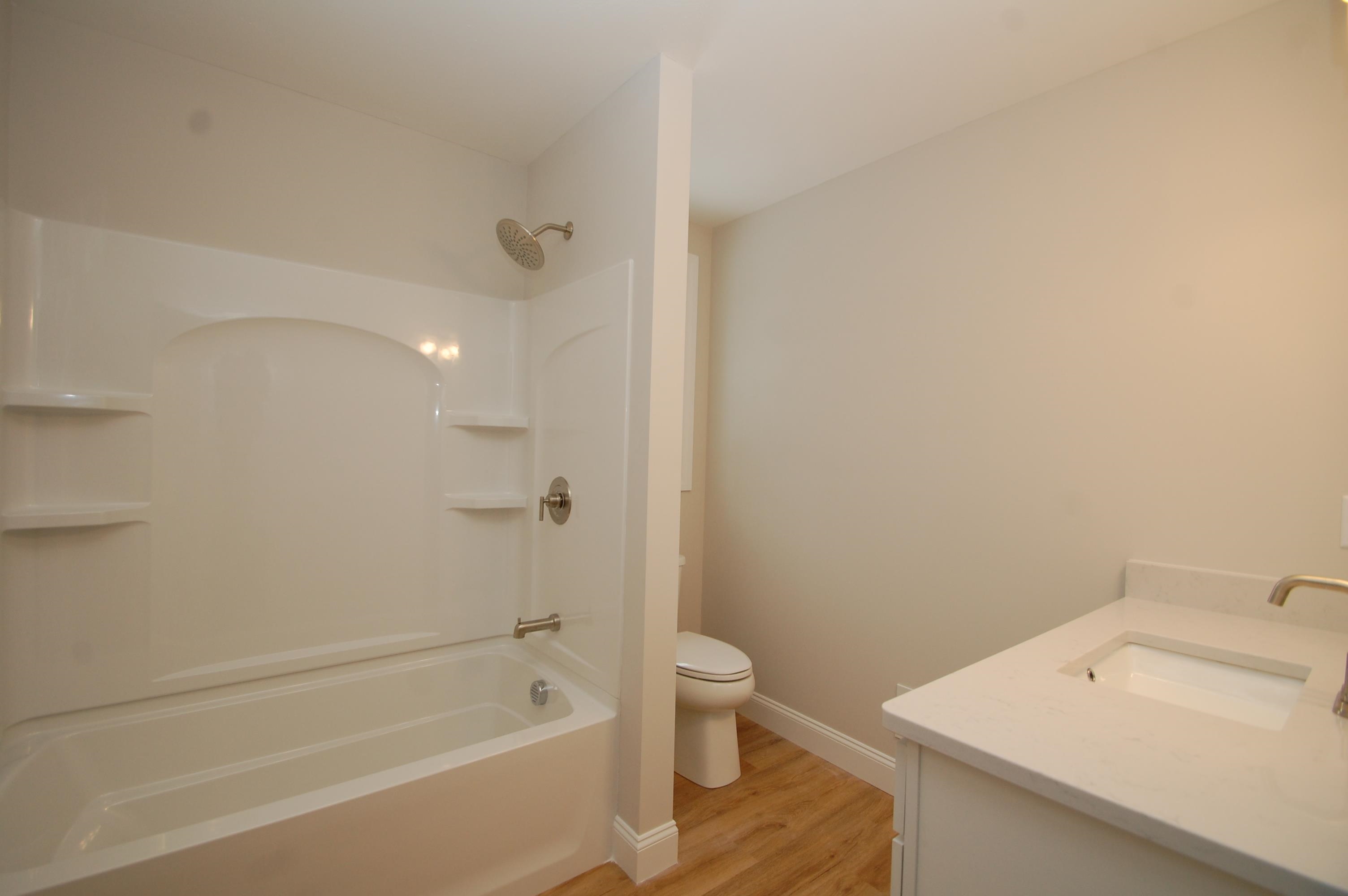 21 Reeds Ferry Way Merrimack, NH 03054 - Photo 12 of 15