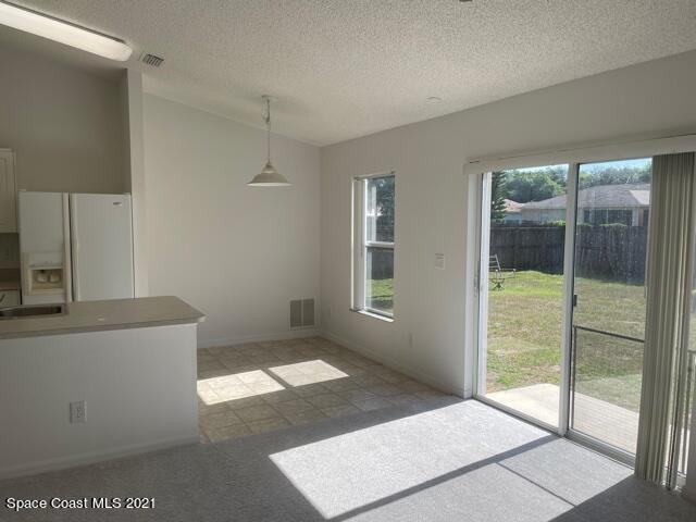 6941 Boston Road Cocoa, FL 32927 - Photo 10 of 22 Breakfast Area