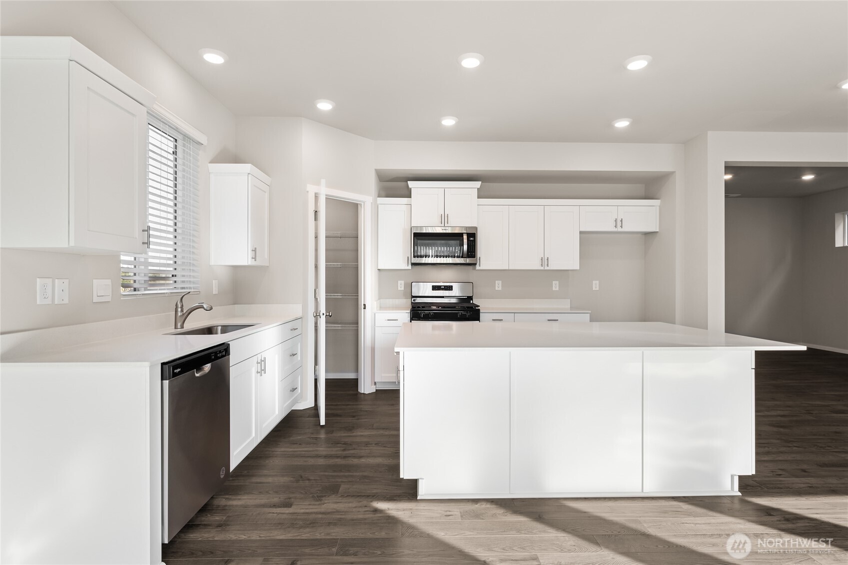 289 Cremini Loop Southeast, Unit 31 Lacey, WA 98513 - Photo 5 of 19