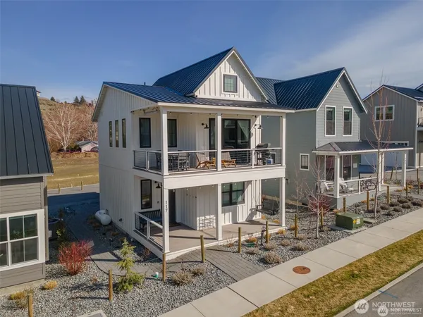 $869,000 | 117 Bluebell Lane, Chelan, WA 98816