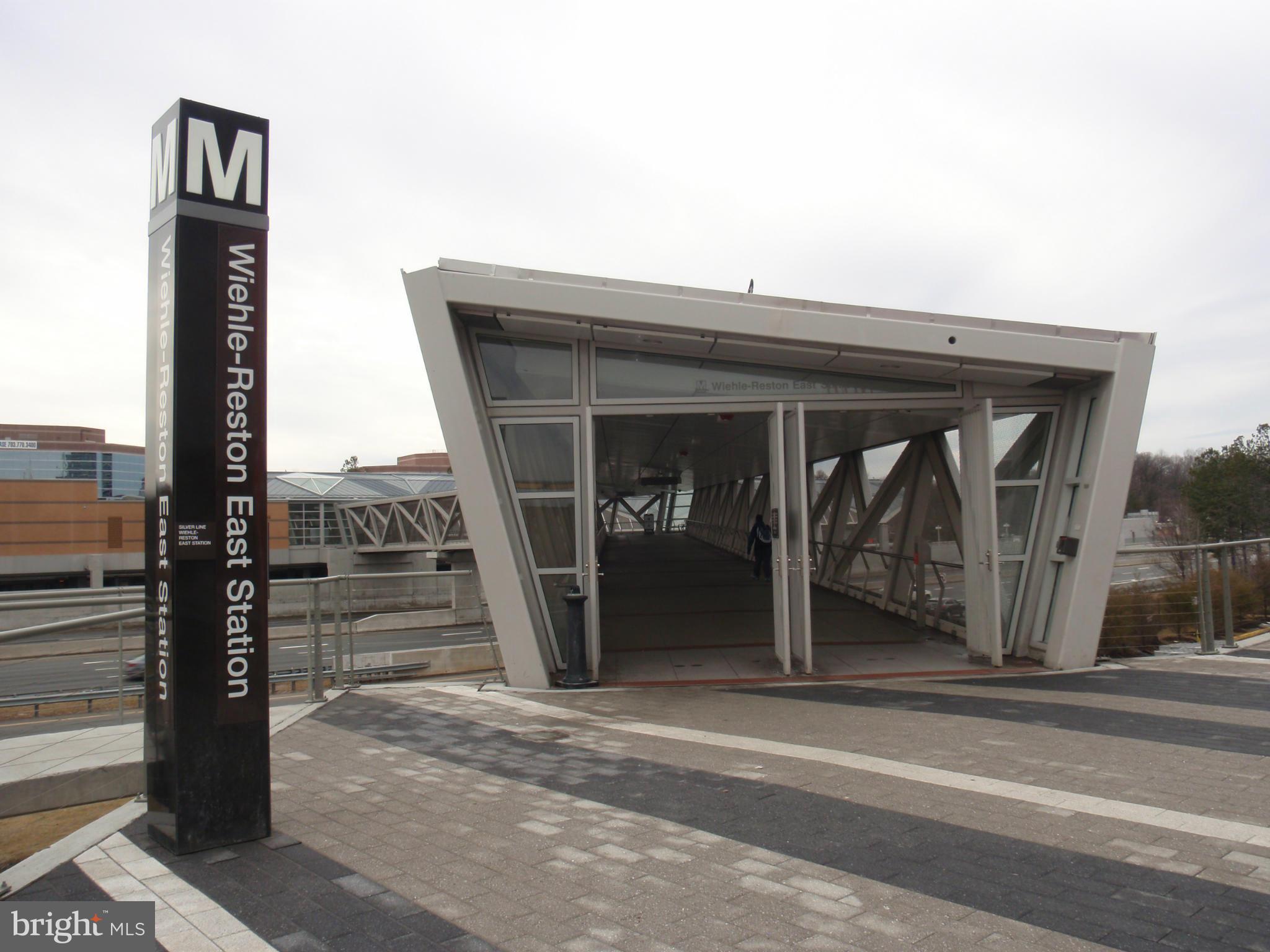 11701 Summerchase Circle, Unit 11701B Reston, VA 20194 - Photo 23 of 24 Community