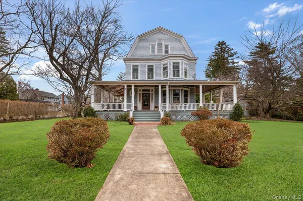 $1,995,000 | 102 Sea Cliff Avenue, Sea Cliff, NY 11579