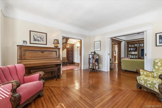 $1,995,000 | 102 Sea Cliff Avenue, Sea Cliff, NY 11579