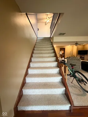 $259,900 | 686 East Wood Avenue, Clinton, IN 47842