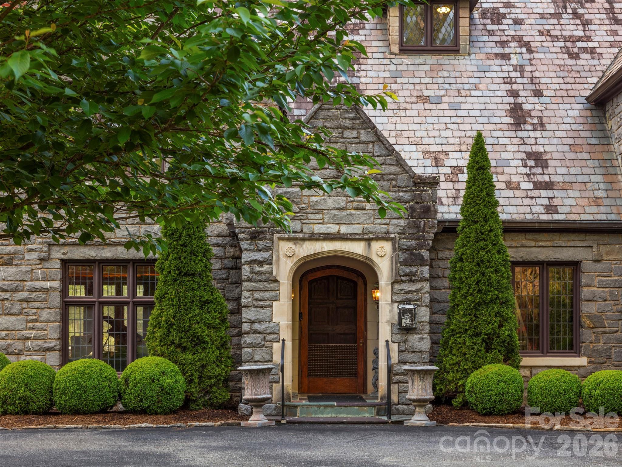 436 Vanderbilt Road Biltmore Forest, NC 28803 - Photo 6 of 48