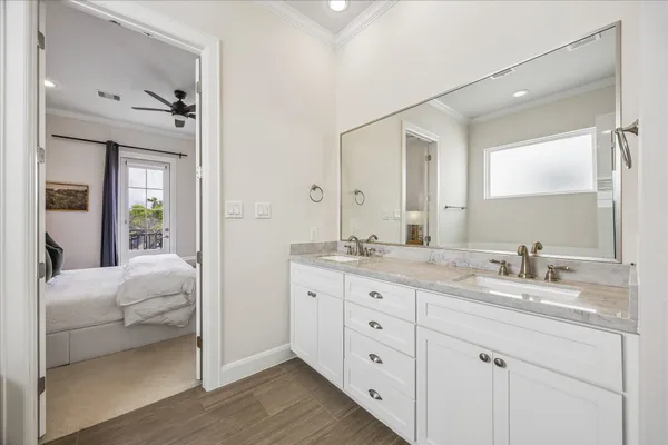 $3,900 | 1033 Ashland Street, Unit A, Houston, TX 77008