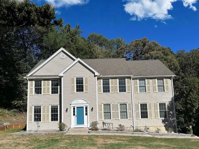 $1,199,000 | 1 Lawton Avenue, Westford, MA 01886