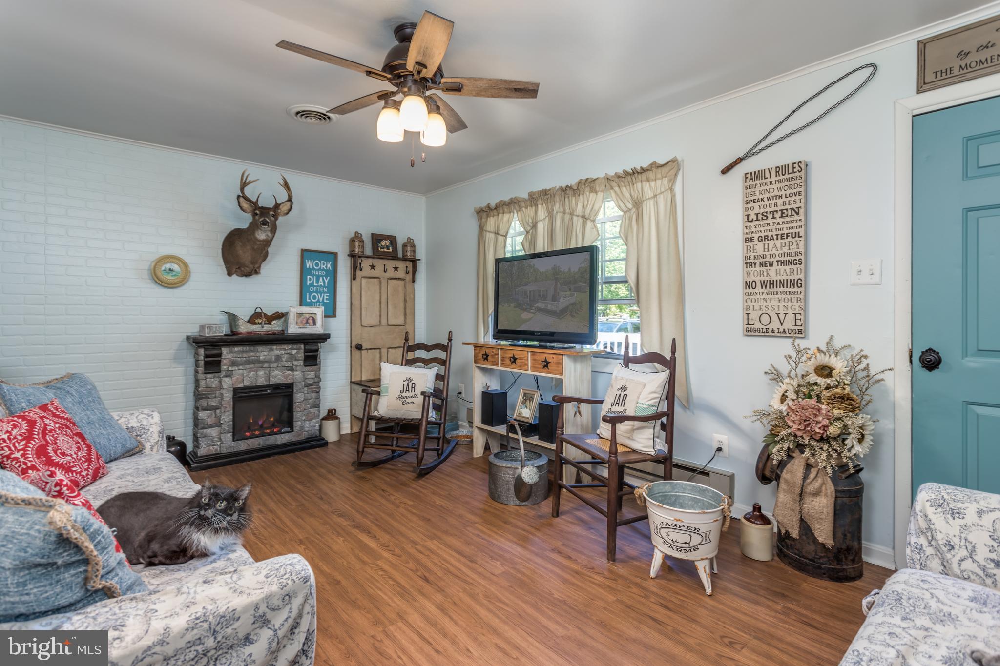976 Summit Point Road Summit Point, WV 25446 - Photo 20 of 47 Gallery Image 20