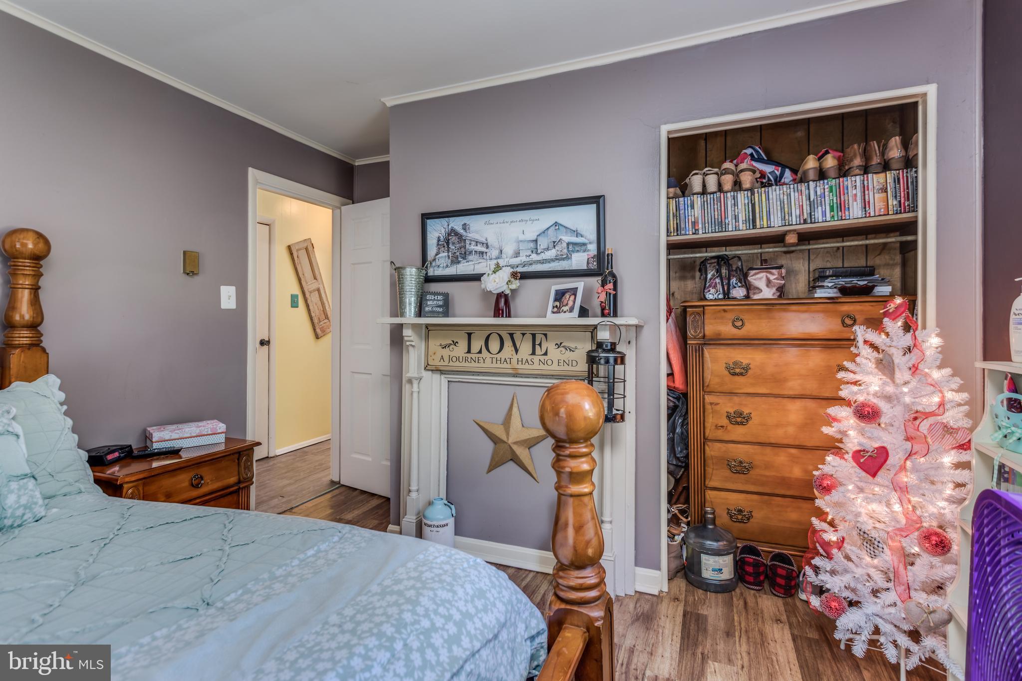 976 Summit Point Road Summit Point, WV 25446 - Photo 23 of 47 Gallery Image 23