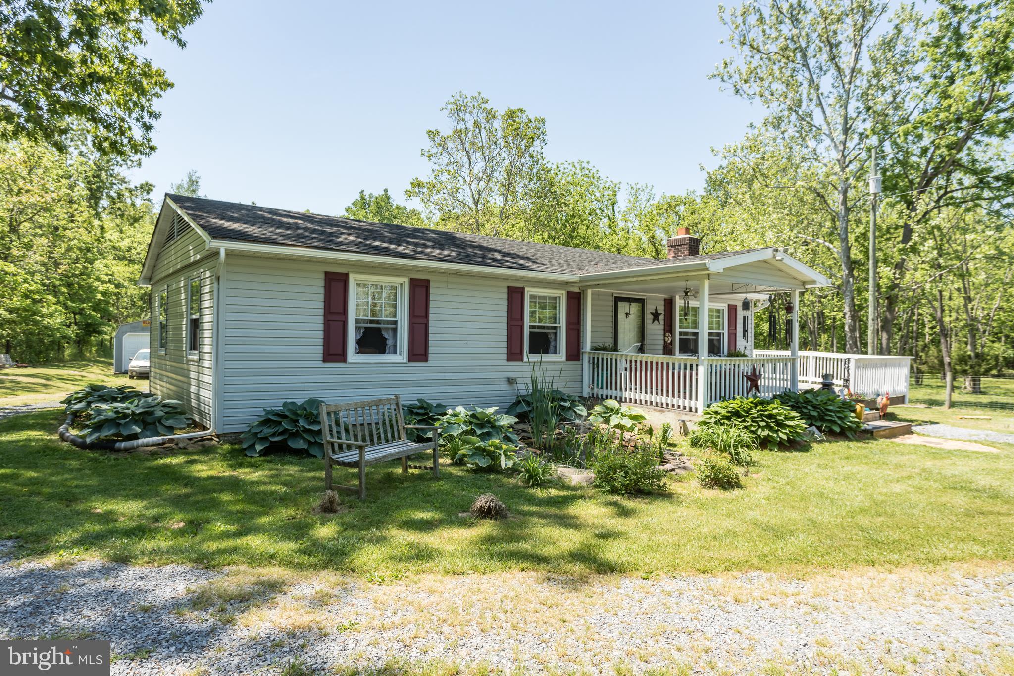 976 Summit Point Road Summit Point, WV 25446 - Photo 5 of 47 Gallery Image 5