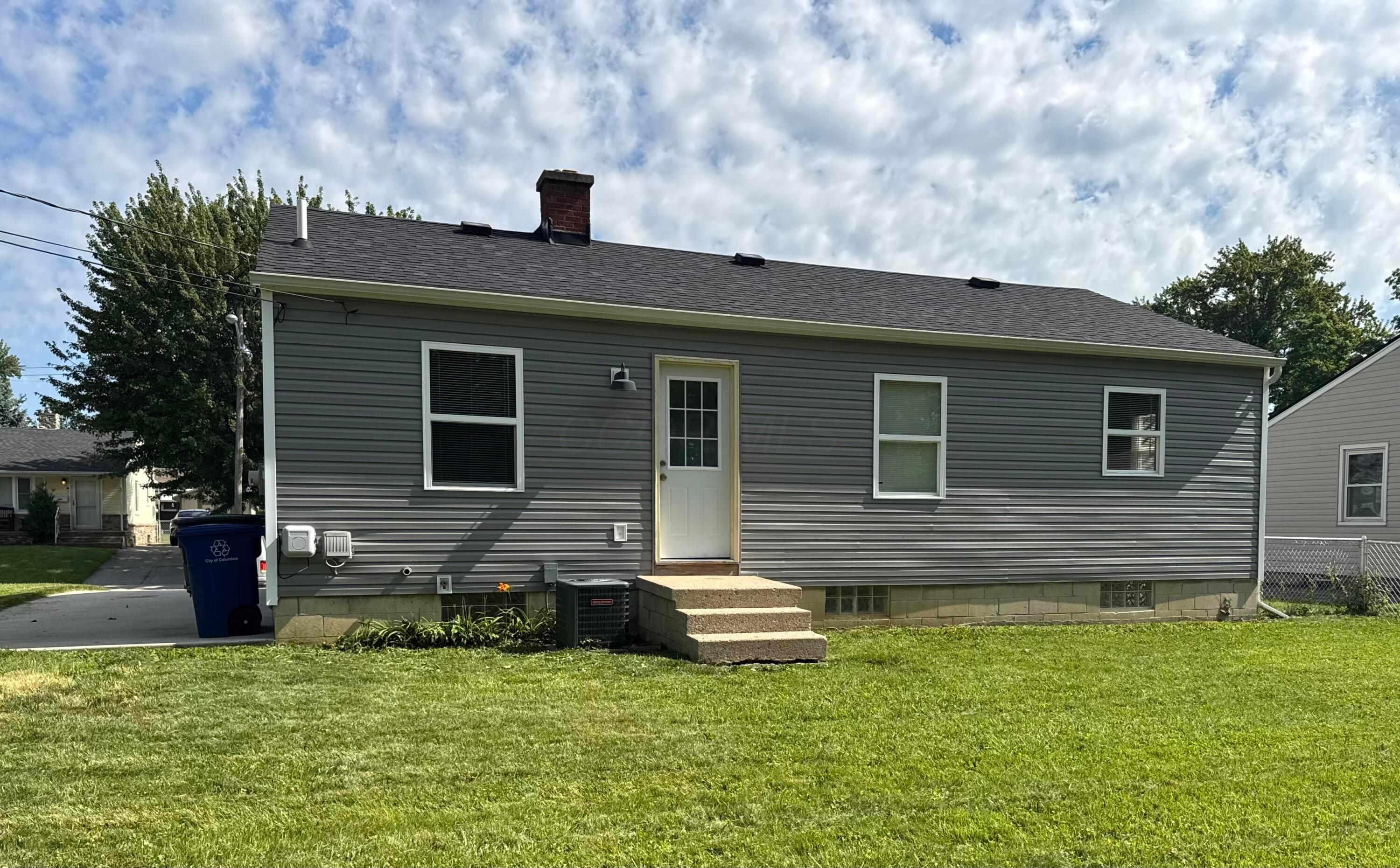 1895 East Beaumont Road Columbus, OH 43224 - Photo 14 of 14 13