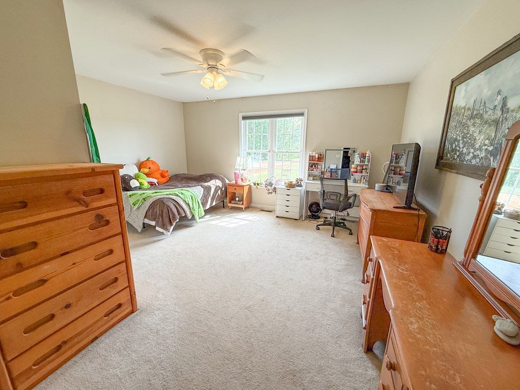 8564 West Courthouse Road Burkeville, VA 23922 - Photo 18 of 39 Gallery Image 18