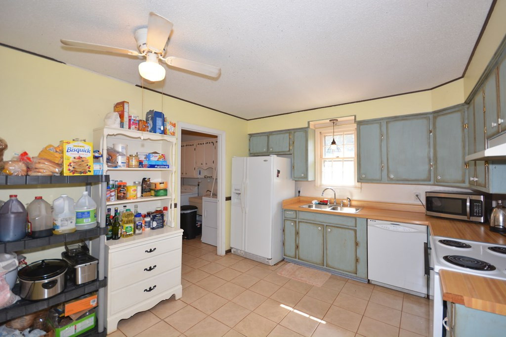 3539 Mistletoe Road Appling, GA 30802 - Photo 8 of 51