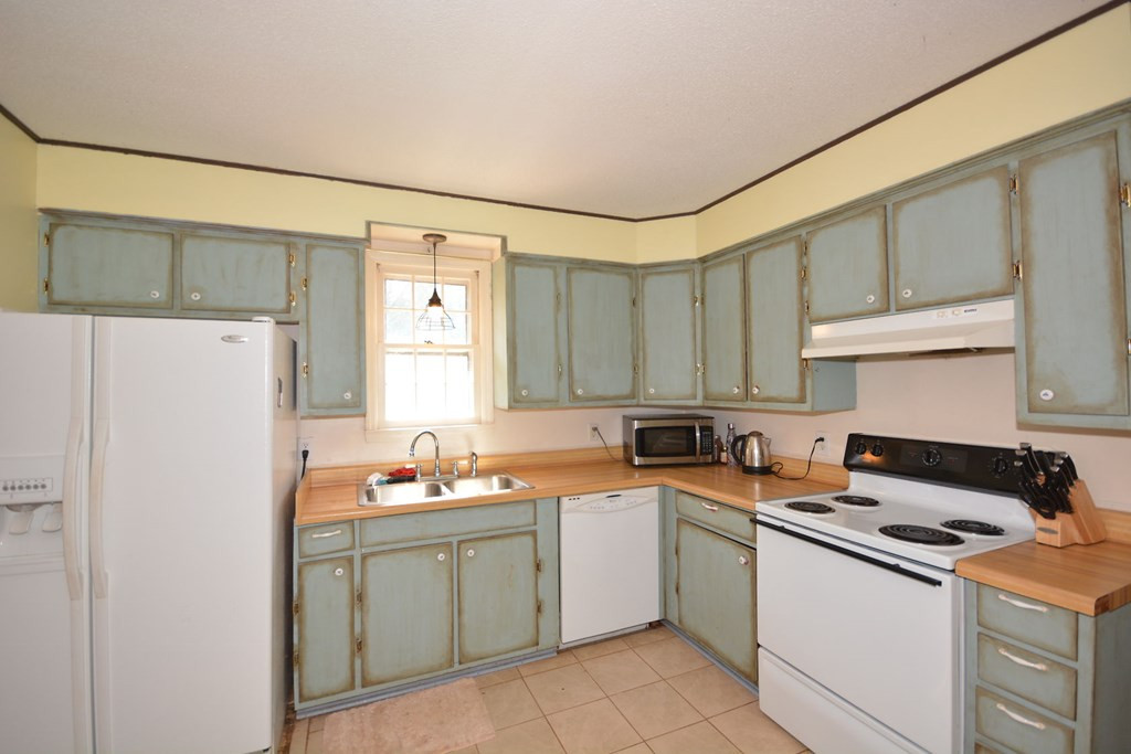 3539 Mistletoe Road Appling, GA 30802 - Photo 9 of 51