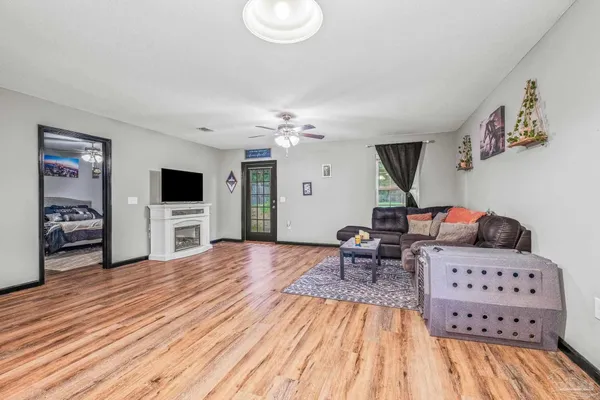 $210,000 | 1827 Gainer Avenue, Baker, FL 32531