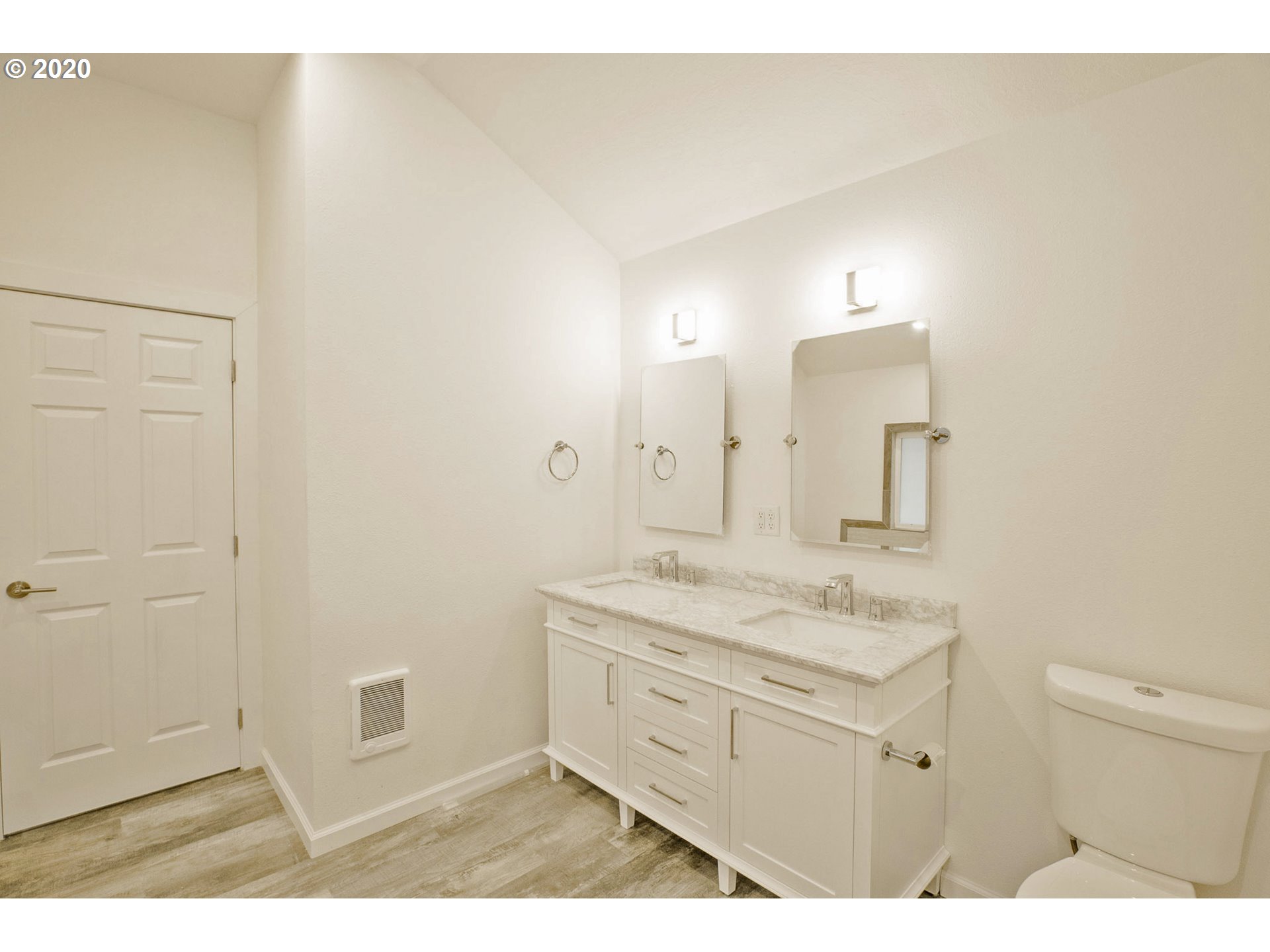 1255 Crenshaw Road Eugene, OR 97401 - Photo 16 of 32 Gallery Image 16