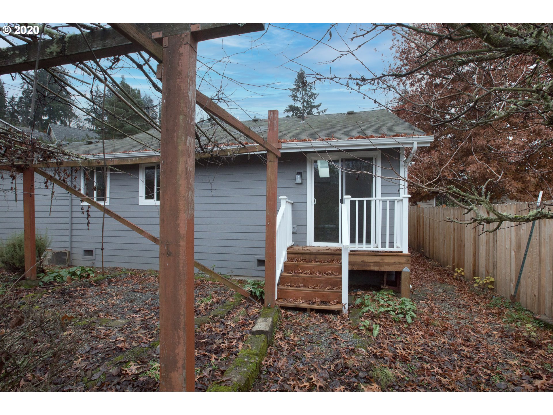 1255 Crenshaw Road Eugene, OR 97401 - Photo 26 of 32 Gallery Image 26