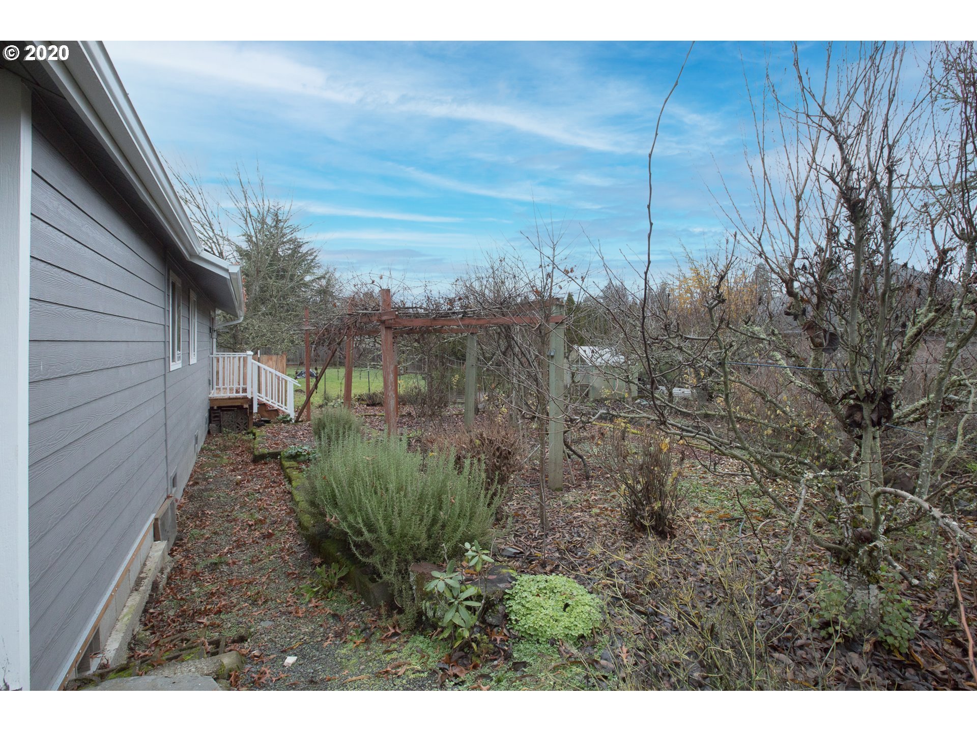 1255 Crenshaw Road Eugene, OR 97401 - Photo 30 of 32 Gallery Image 30