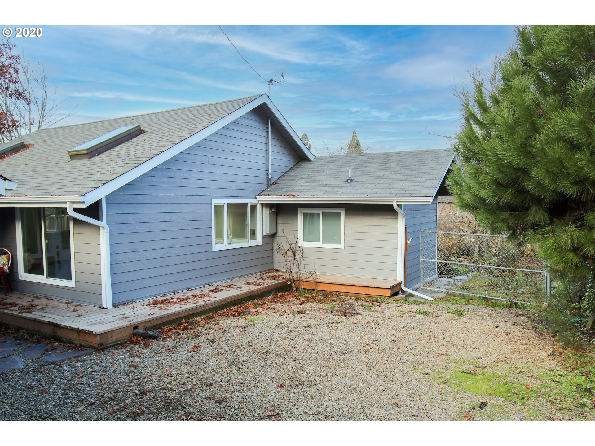 1255 Crenshaw Road Eugene, OR 97401 - Photo 31 of 32 Gallery Image 31