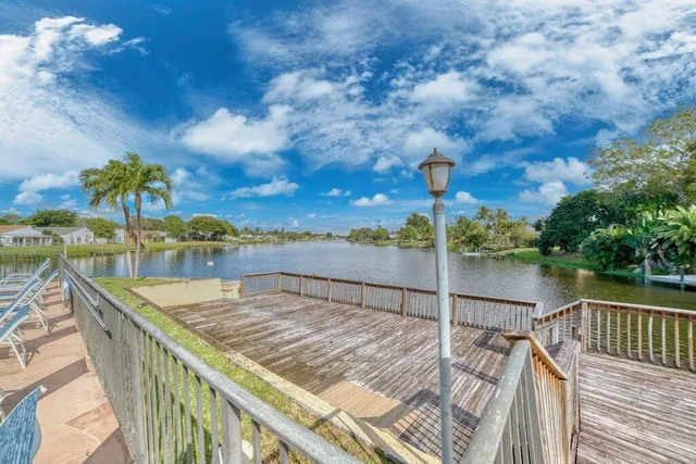 $569,900 | 905 Northwest 22nd Avenue, Delray Beach, FL 33445