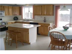 2 Bartlett Road Stratham, NH 03885 - Photo 4 of 9