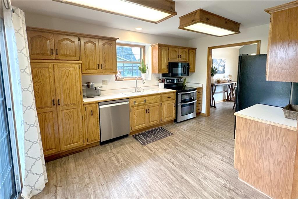700 Northeast Hunters Ridge Lee's Summit, MO 64086 - Photo 9 of 48