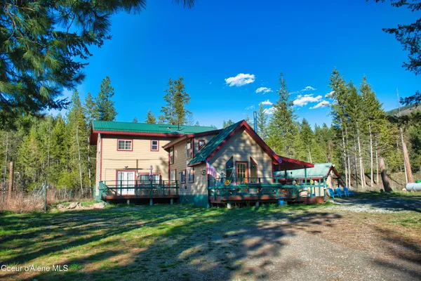 $625,000 | 295 Glacier Road, Bonners Ferry, ID 83805