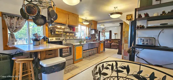 $625,000 | 295 Glacier Road, Bonners Ferry, ID 83805