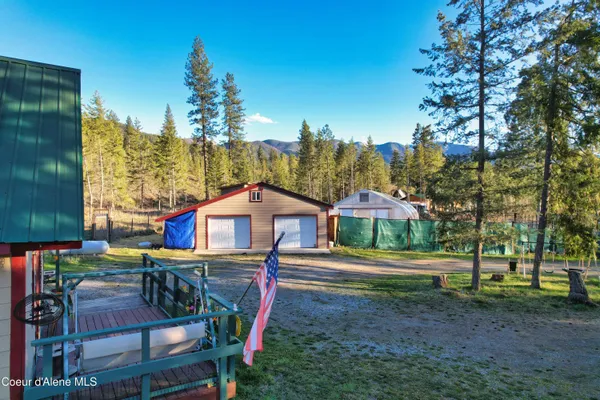 $625,000 | 295 Glacier Road, Bonners Ferry, ID 83805