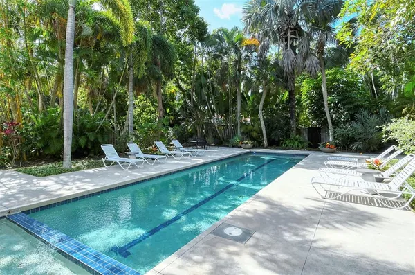 $15,000 | 213 North Washington Drive, Sarasota, FL 34236