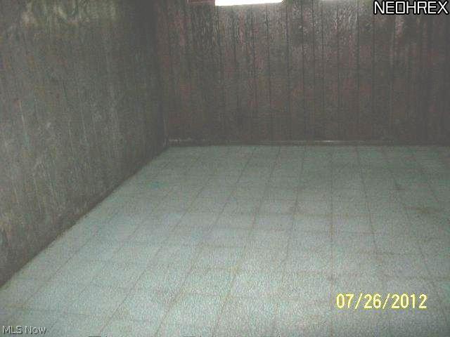 15216 Rockside Road Maple Heights, OH 44137 - Photo 8 of 12