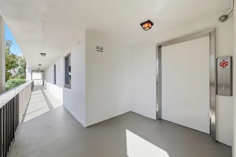 $699,000 | 501 South Seas Drive, Unit 203, Jupiter, FL 33477