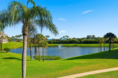 $699,000 | 501 South Seas Drive, Unit 203, Jupiter, FL 33477