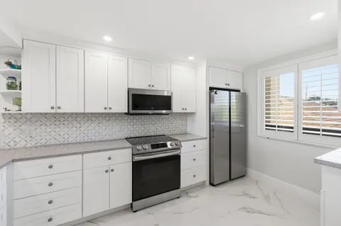 $699,000 | 501 South Seas Drive, Unit 203, Jupiter, FL 33477