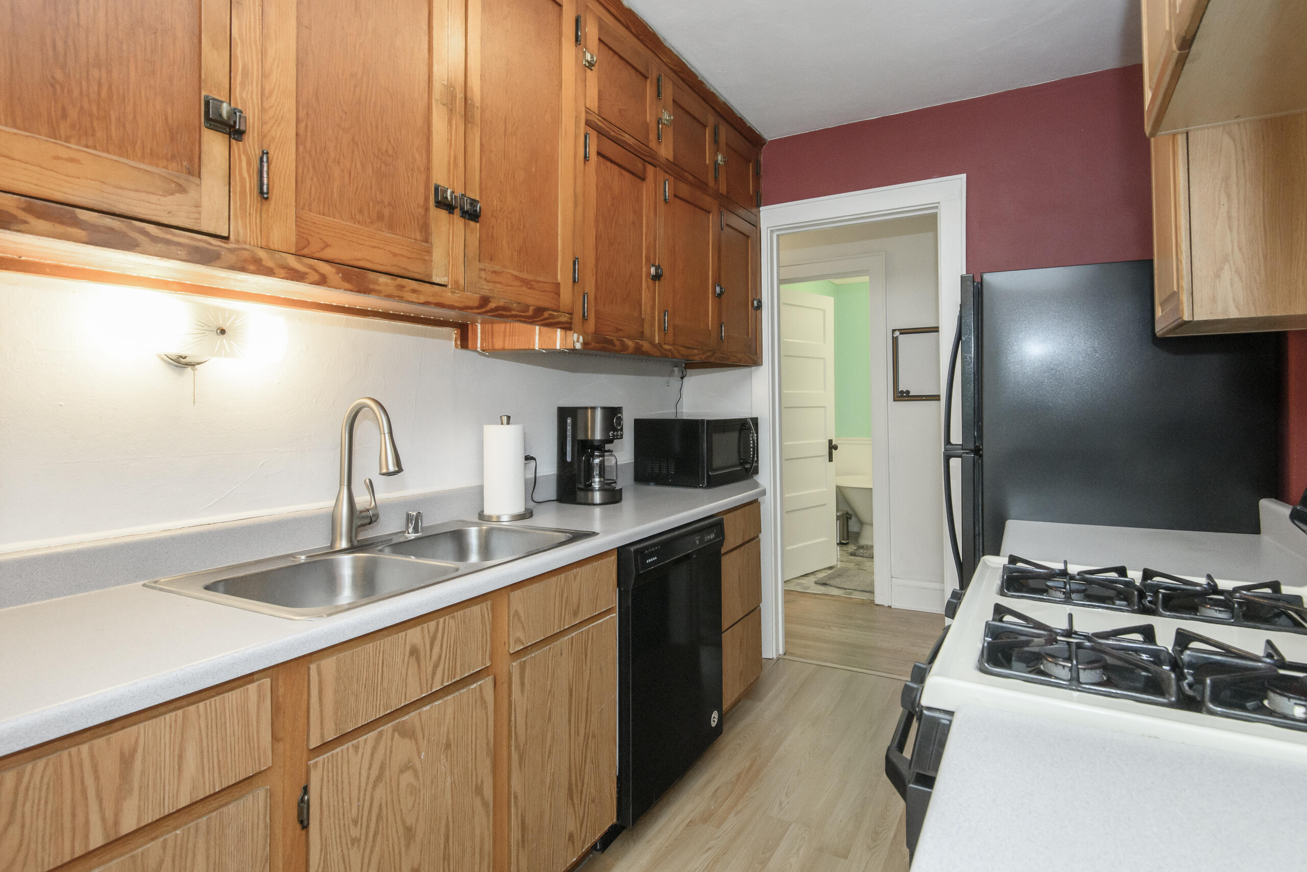 220 Fox Street Mukwonago, WI 53149 - Photo 11 of 44 Kitchen
