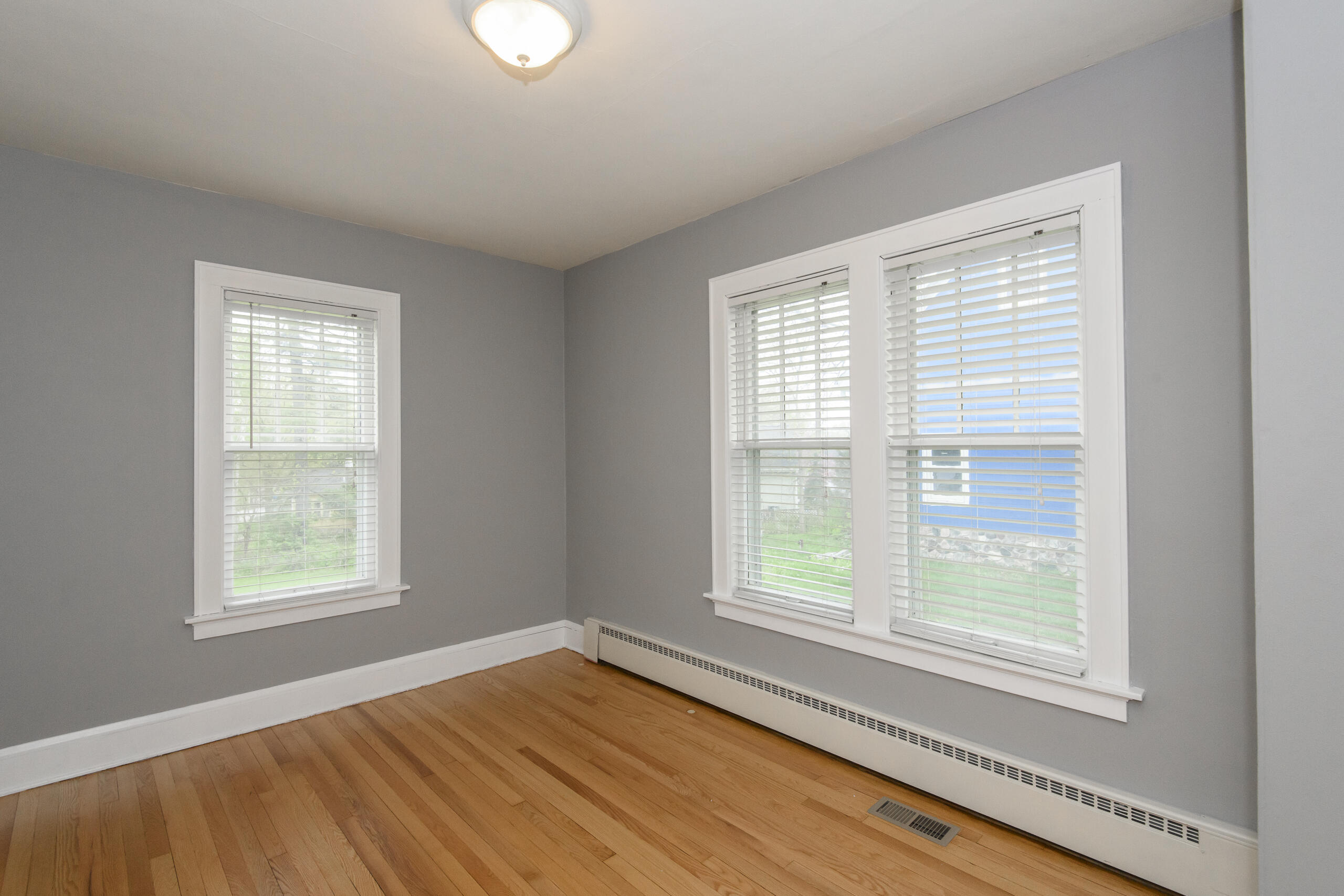 220 Fox Street Mukwonago, WI 53149 - Photo 15 of 44 Main Level Bedroom