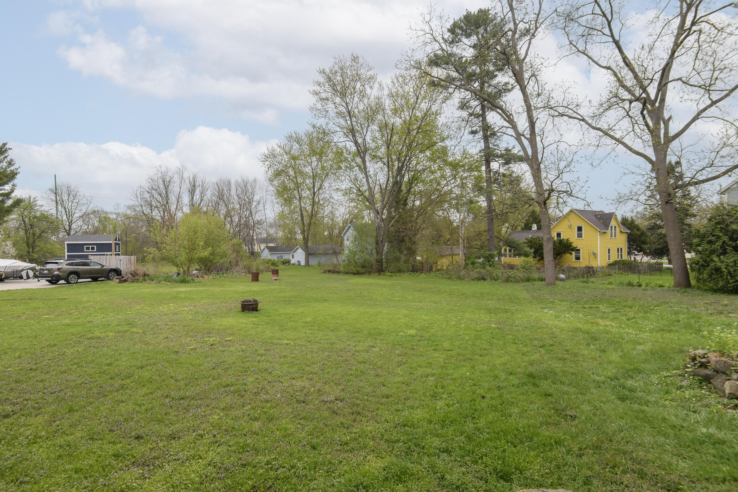 220 Fox Street Mukwonago, WI 53149 - Photo 41 of 44 Large Yard