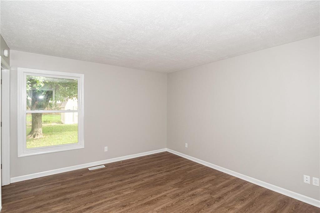 279 Old Farm Road Danville, IN 46122 - Photo 14 of 30 Gallery Image 14