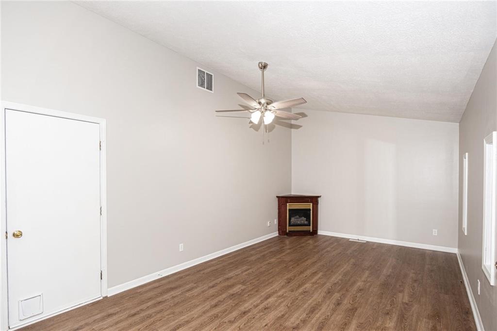 279 Old Farm Road Danville, IN 46122 - Photo 5 of 30 Gallery Image 5