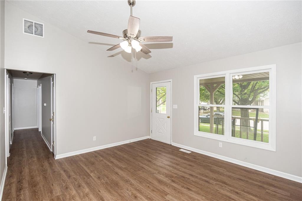 279 Old Farm Road Danville, IN 46122 - Photo 8 of 30 Gallery Image 8