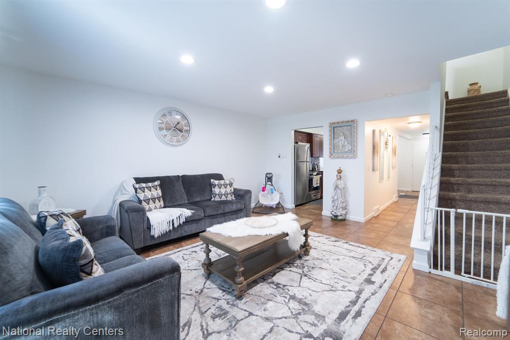 4408 15 Mile Road, Unit 75 Sterling Heights, MI 48310 - Photo 6 of 28